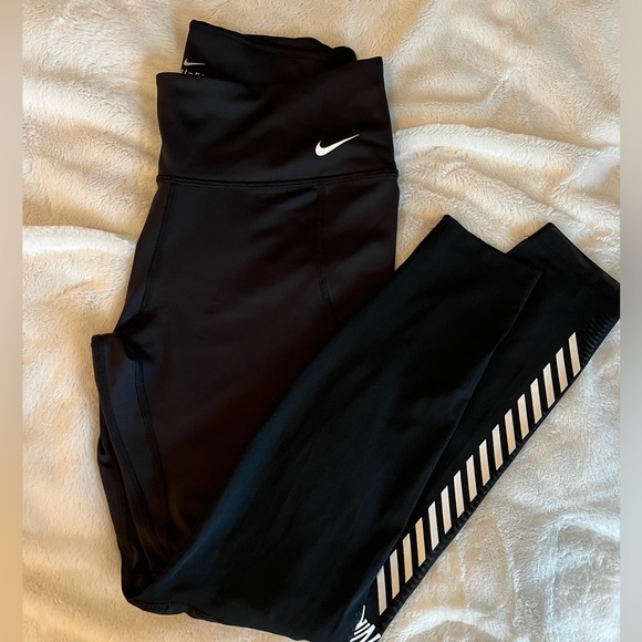 Nike Pants - Nike Leggings Women’s Large